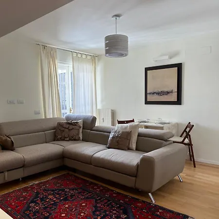 Alma Mountain Lägenhet Madesimo