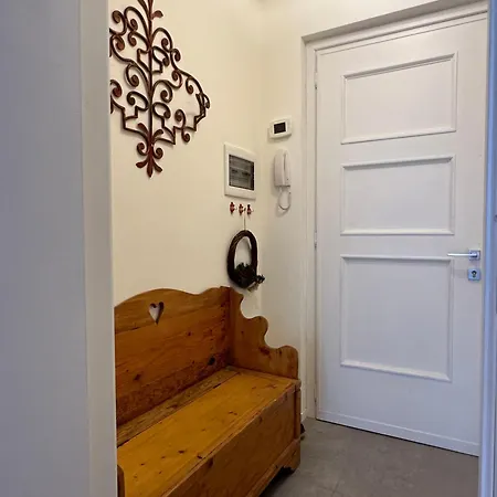 Alma Mountain Lägenhet *